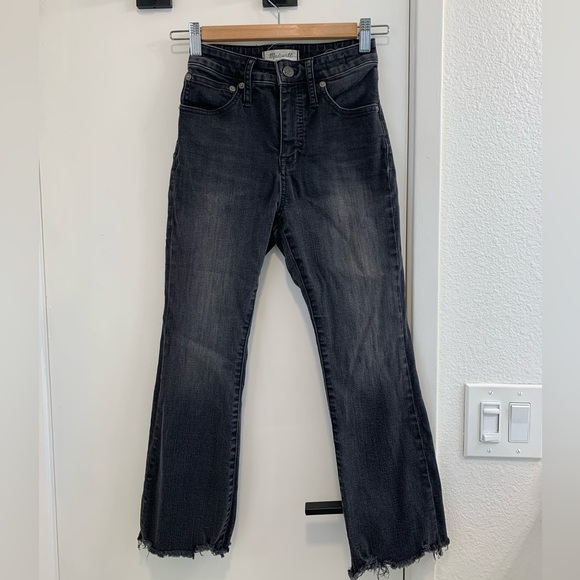 Madewell curvy cali Demi boot jean in Berkeley black (size 24P) - Picture 6 of 10